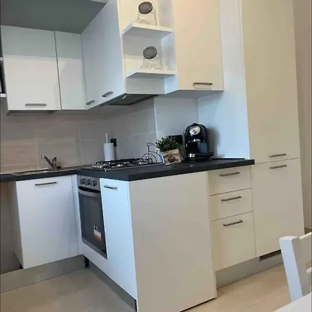 Appartement Sole E Relax Near Humanitas *